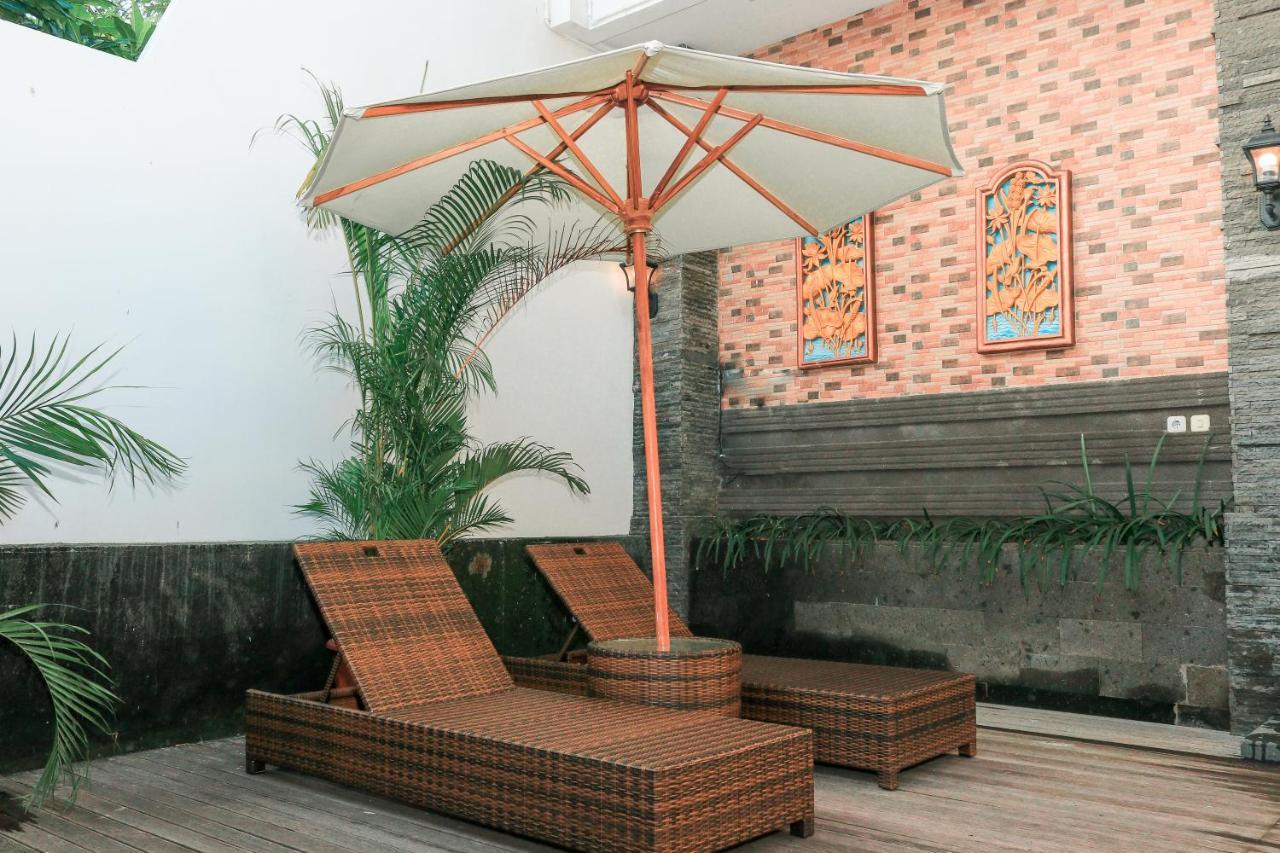 Argya Santi Suite And Villas Seminyak Exterior foto