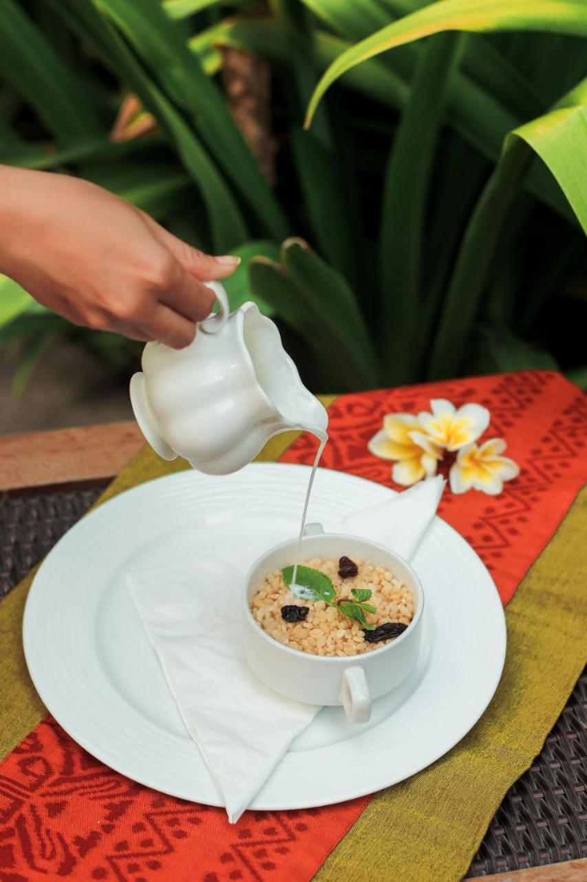 Argya Santi Suite And Villas Seminyak Exterior foto