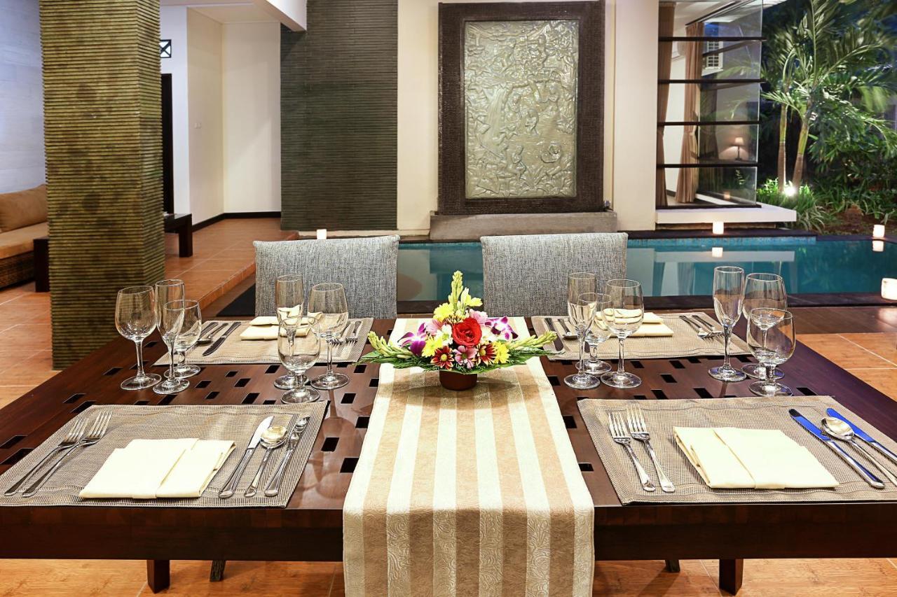 Argya Santi Suite And Villas Seminyak Quarto foto